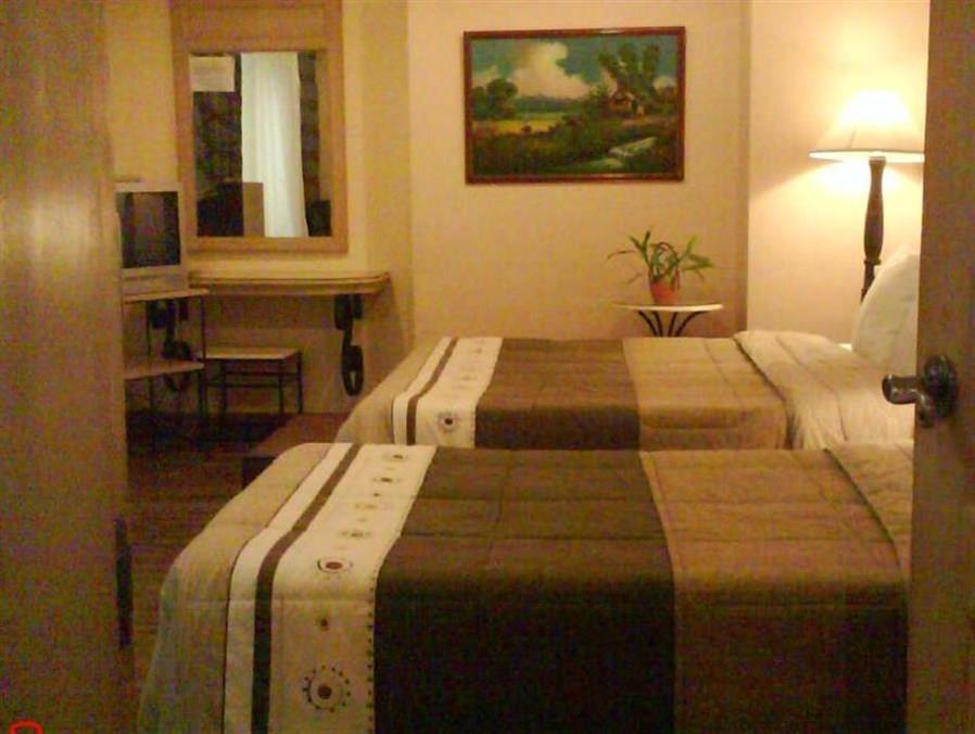 Roxas President'S Inn Экстерьер фото